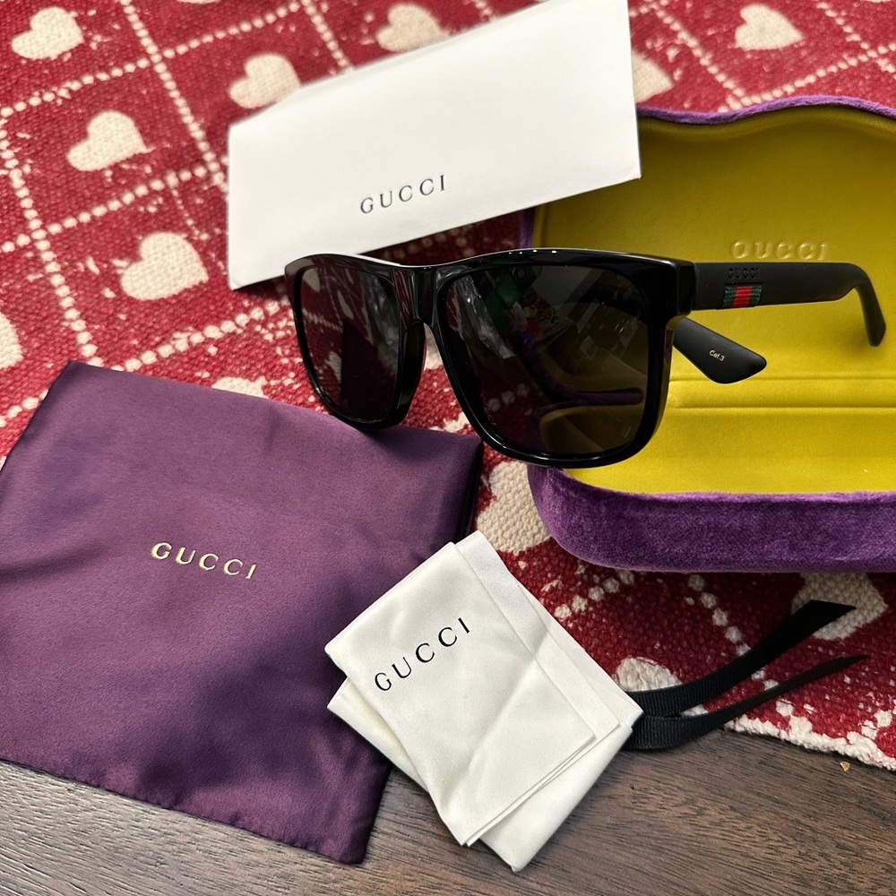 Gucci sunglasses